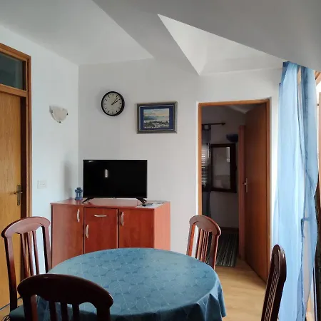 Srima Apartamento *